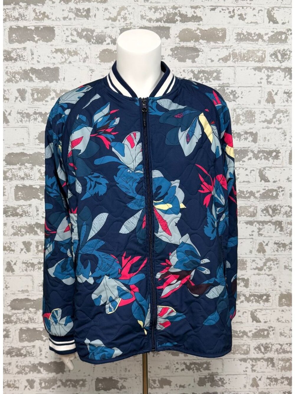 Joy Lab Floral Quilted Bomber zip up Jacket size XXL